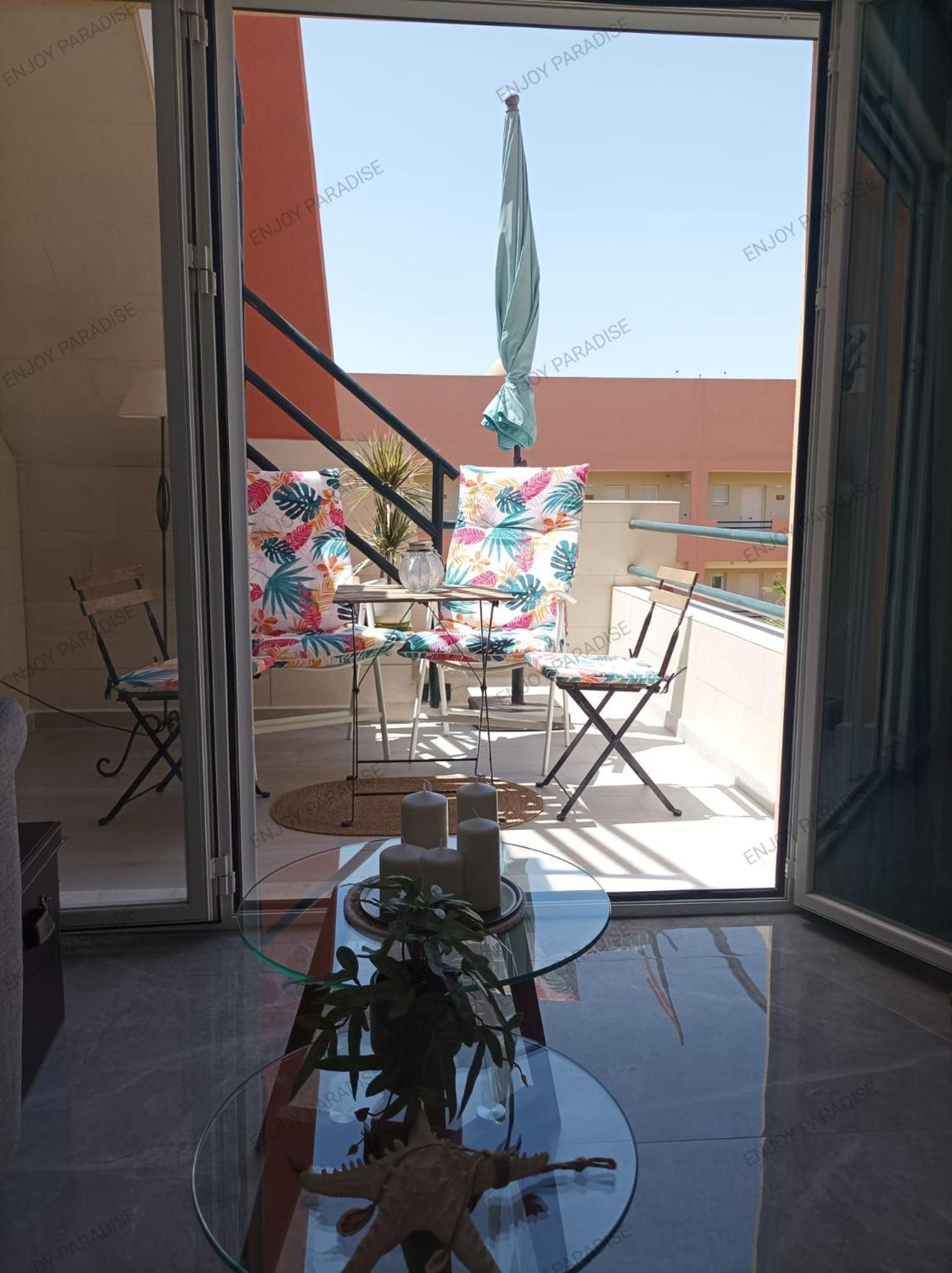 Enjoy Paradise Apartment *